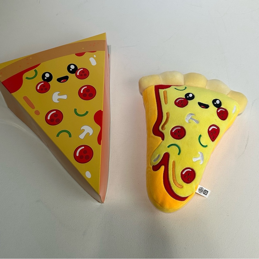 pizza slice Toppings Face plush stuffed animal in box